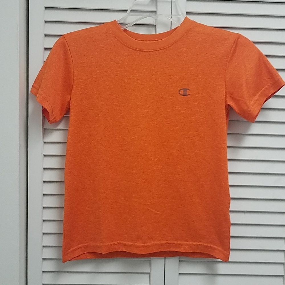 Champion T-shirt